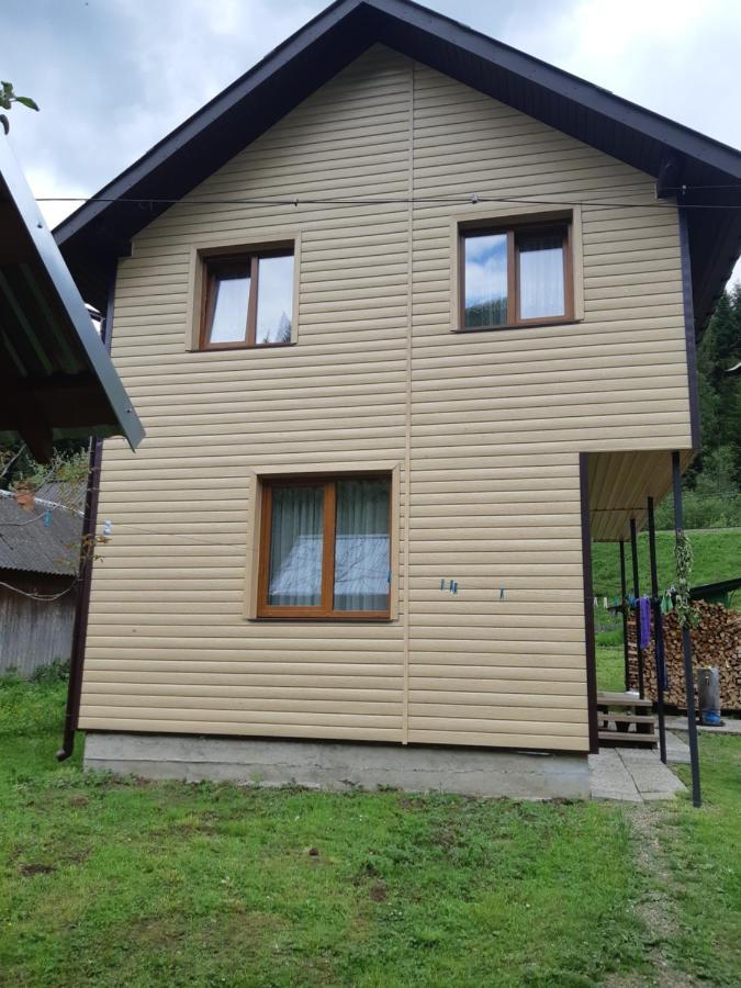 Котедж Під Горою Tatariv Phòng bức ảnh